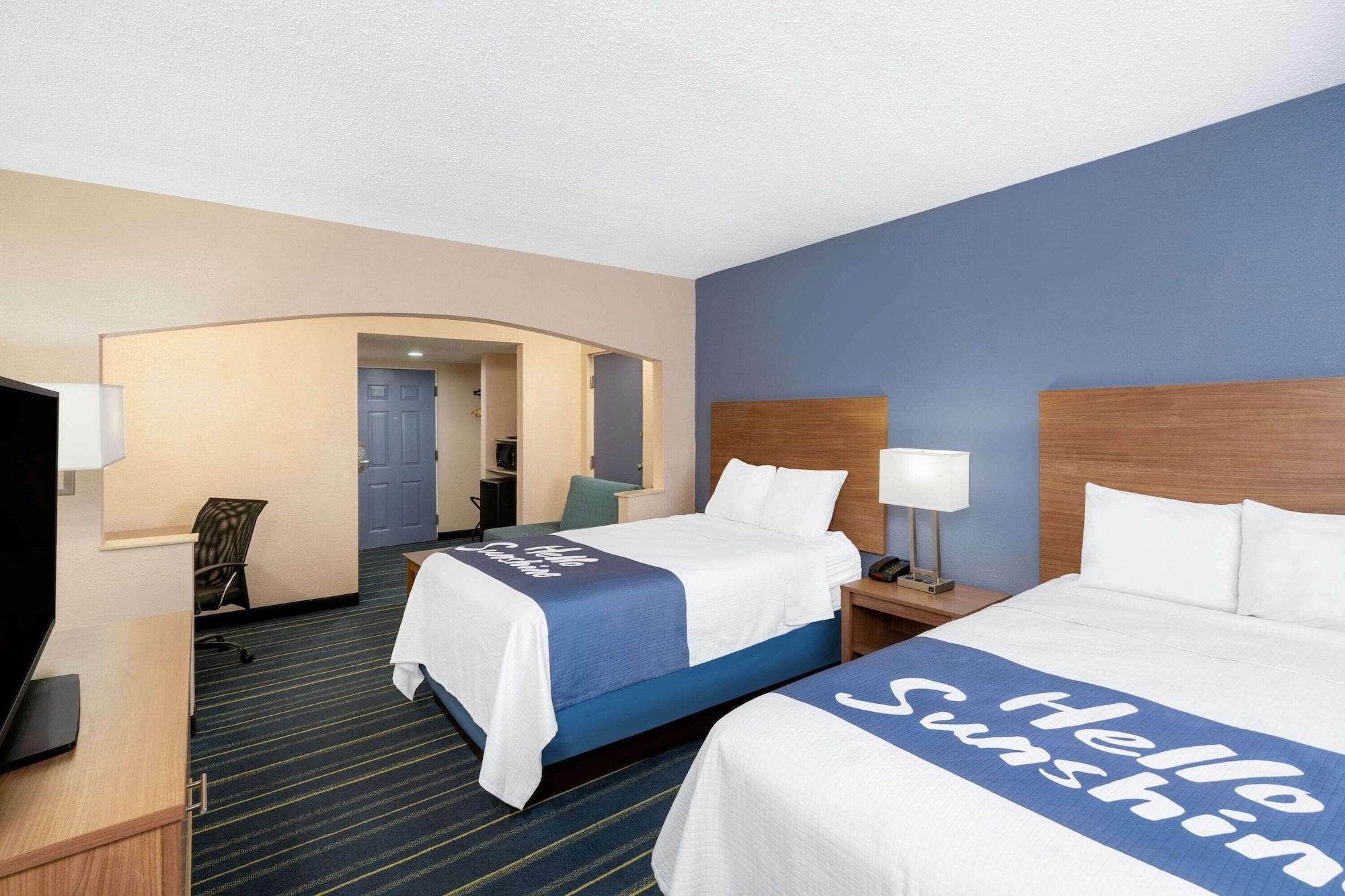 Days Inn By Wyndham Panama City Exterior foto